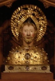 Le reliquaire de Béranger dans le Trésor de la cathédrale Le reliquaire de Béranger dans le Trésor de la cathédrale