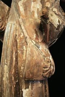 La restauration de la statue de saint Jacques de Thénésol nous a rappelé celle de Rouen en 2005.