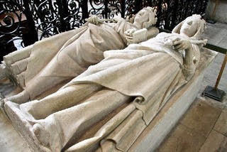 Le gisant de Constance