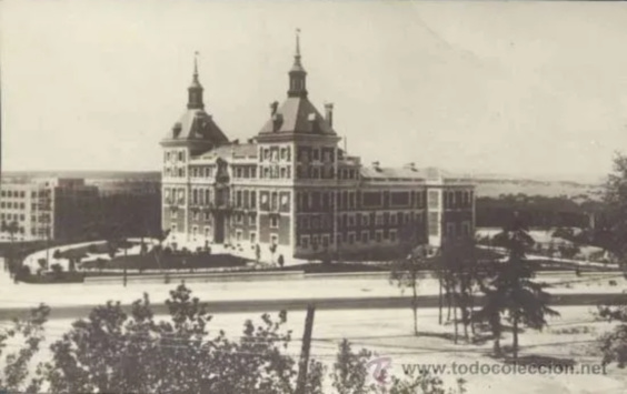 La casa Velasquez en 1920 La casa Velasquez en 1920