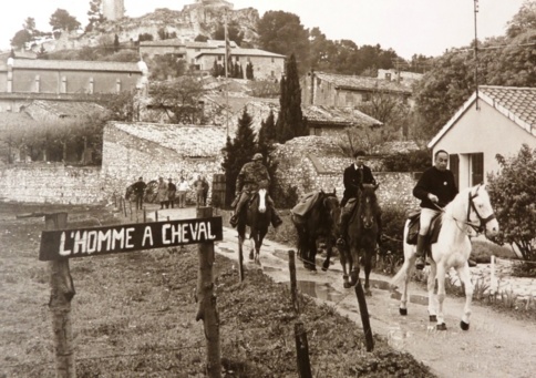 Henri Roque au départ d'Eygalières