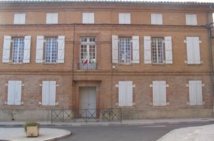 L'ancien hôpital Saint-Jacques, devenu école (cl. OT Montesquieu)