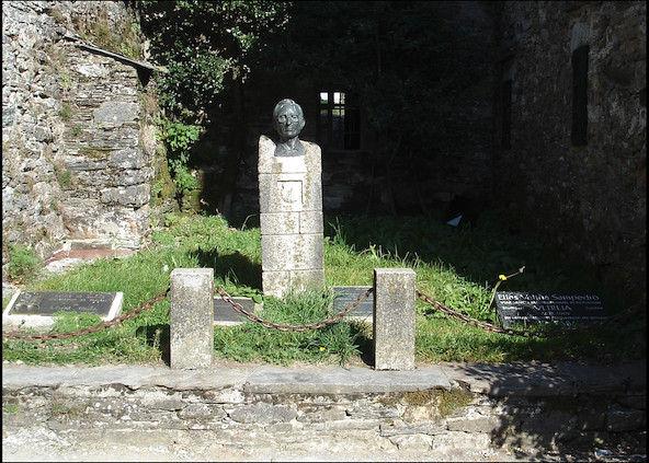 O Cebreiro. Monument à la mémoire d'Elias Valina