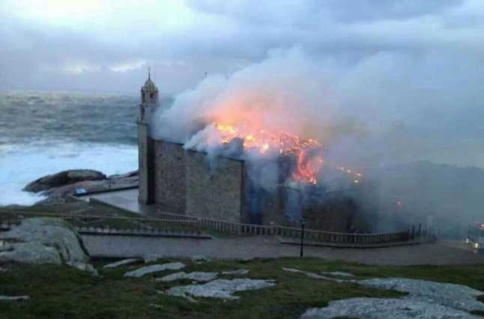 La chapelle en feu