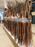 A l'entrée de l'exposition, 1840 bâtons de pèlerins de 2014
