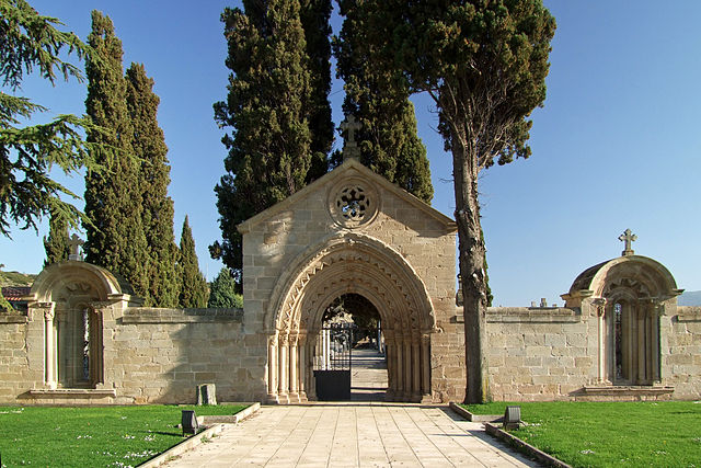 Porte d'entrée du cimetière de Navarette