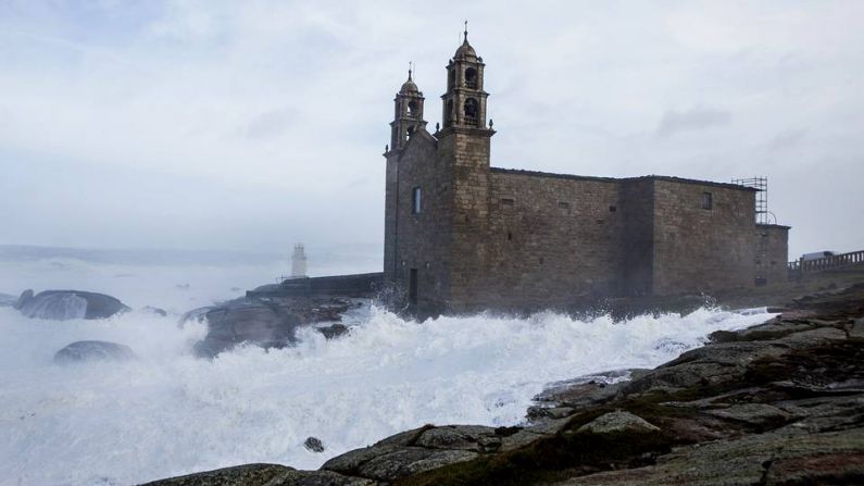 Épiphanie diluvienne à Muxía