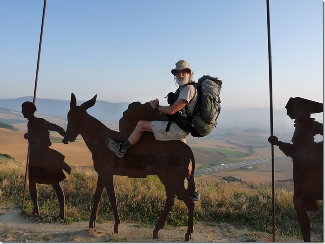 L'auteur, Jacques Hayaert, à l'alto del Perdon L'auteur, Jacques Hayaert, à l'alto del Perdon