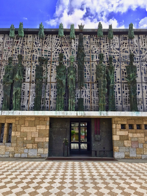 48-Virgen del Camino_façade partie centrale 